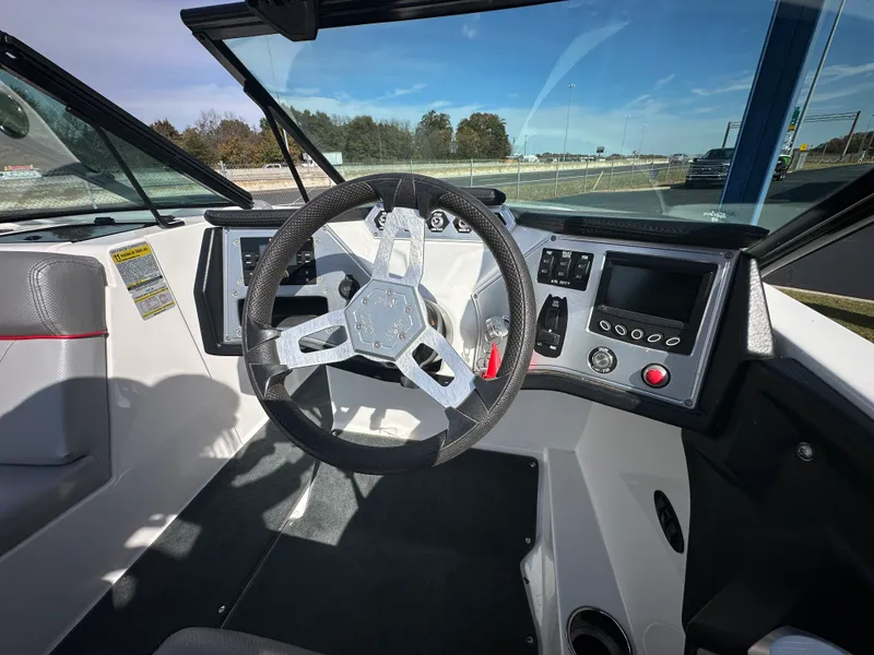 Slide: The Image of MasterCraft NXT20 2019 - 13