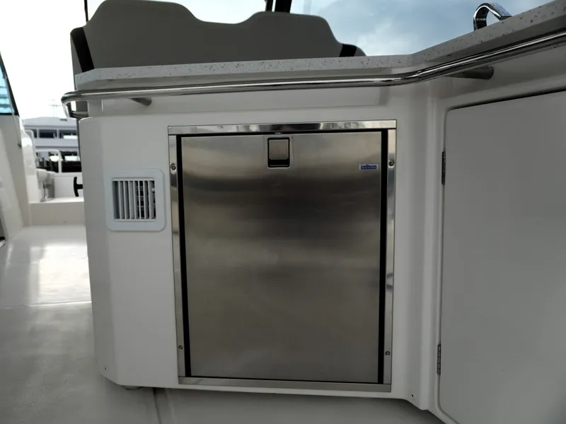 Slide: The Image of Aquila 36 SPORT CRUISER 2023 - 13