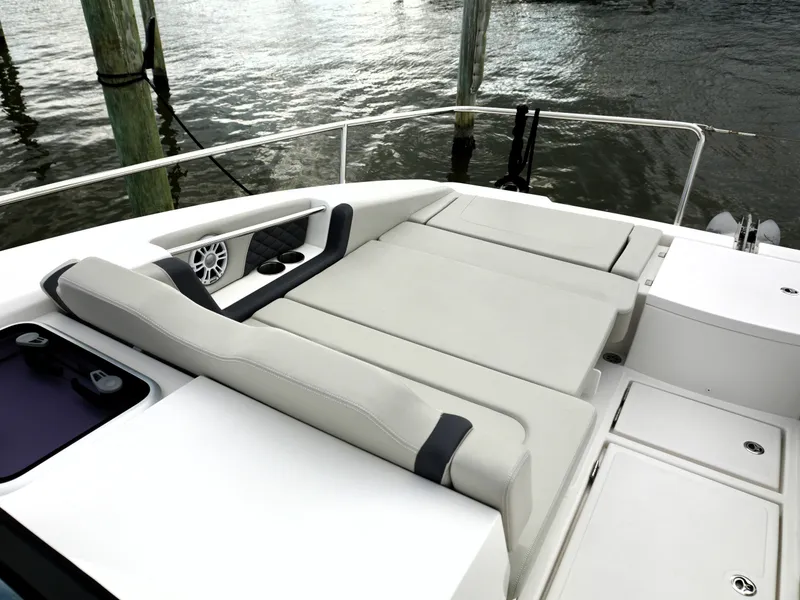 Slide: The Image of Aquila 36 SPORT CRUISER 2023 - 5