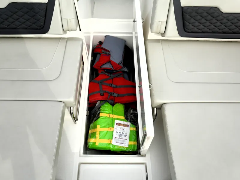 Slide: The Image of Aquila 36 SPORT CRUISER 2023 - 7