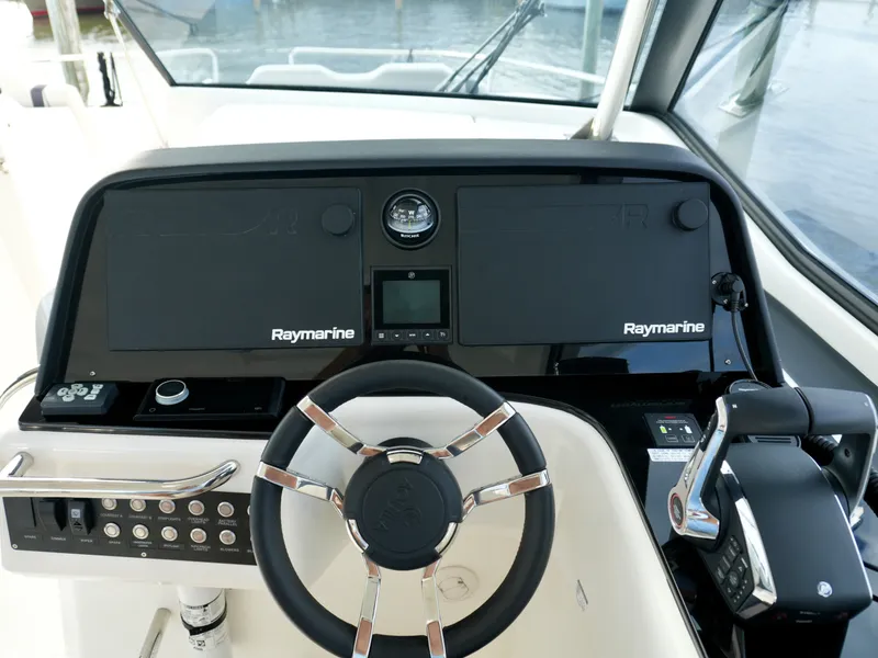 Slide: The Image of Aquila 36 SPORT CRUISER 2023 - 9