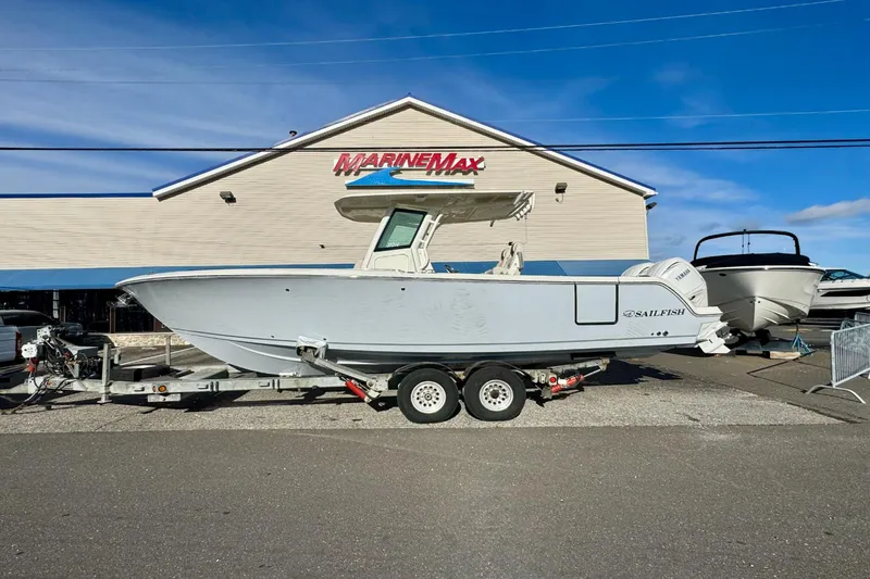 Slide: The Image of Sailfish 272CC SE 2026 - 29