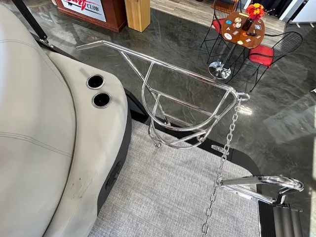 Slide: The Image of Harris 250CR 2026 - 4