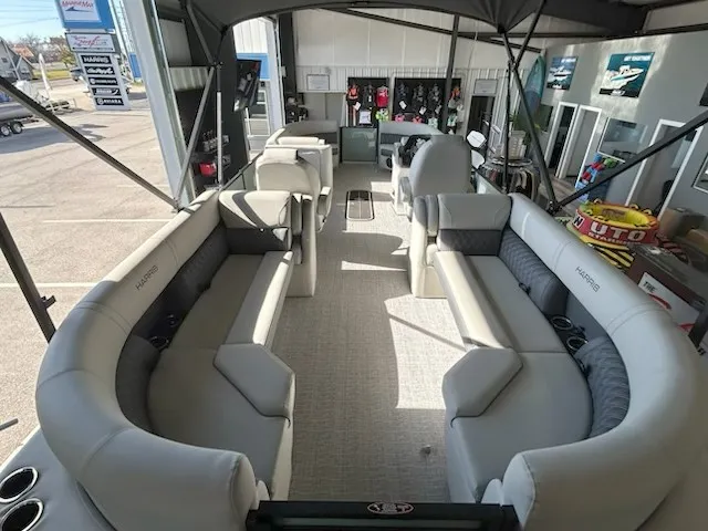 Slide: The Image of Harris 250CR 2026 - 5