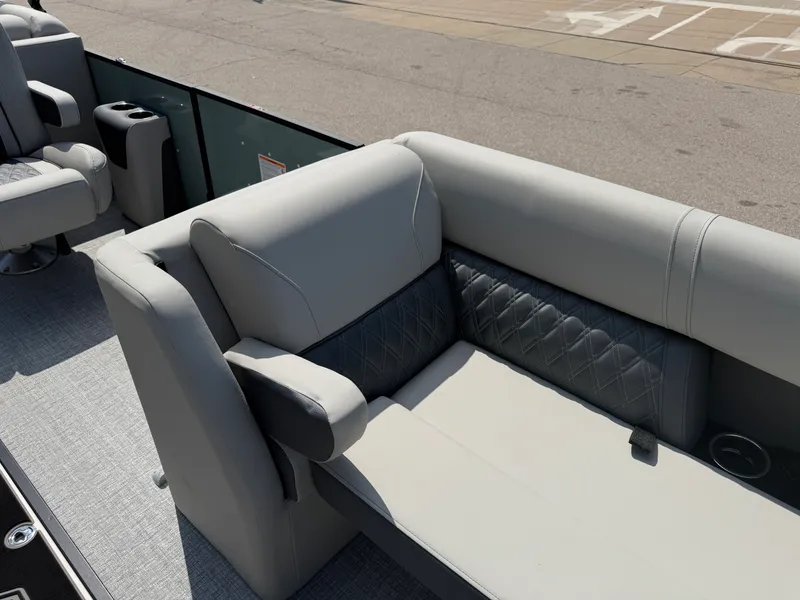 Slide: The Image of Harris Cruiser 250 2026 - 50