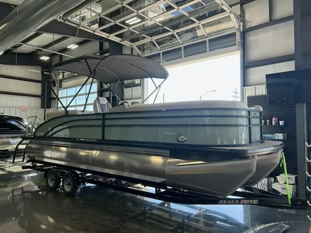 Slide: The Image of Harris Cruiser 250 2026 - 4