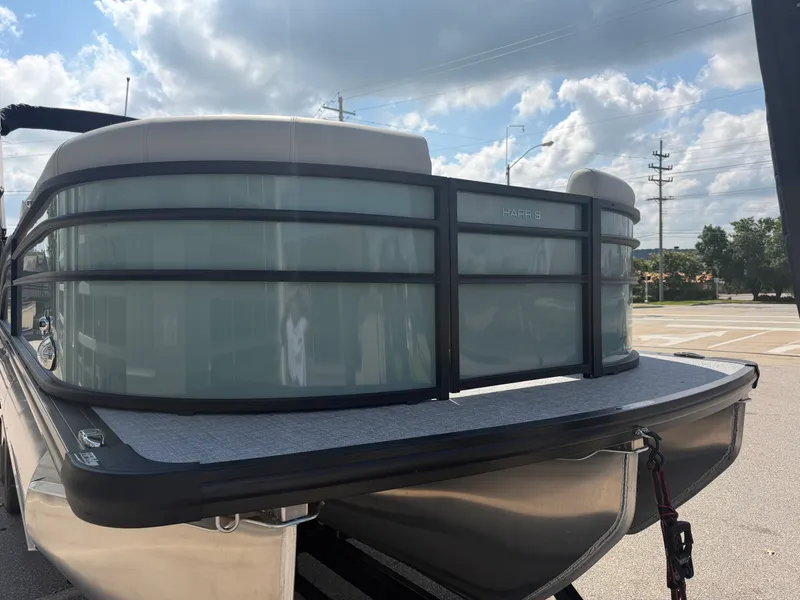 Slide: The Image of Harris Cruiser 250 2026 - 5