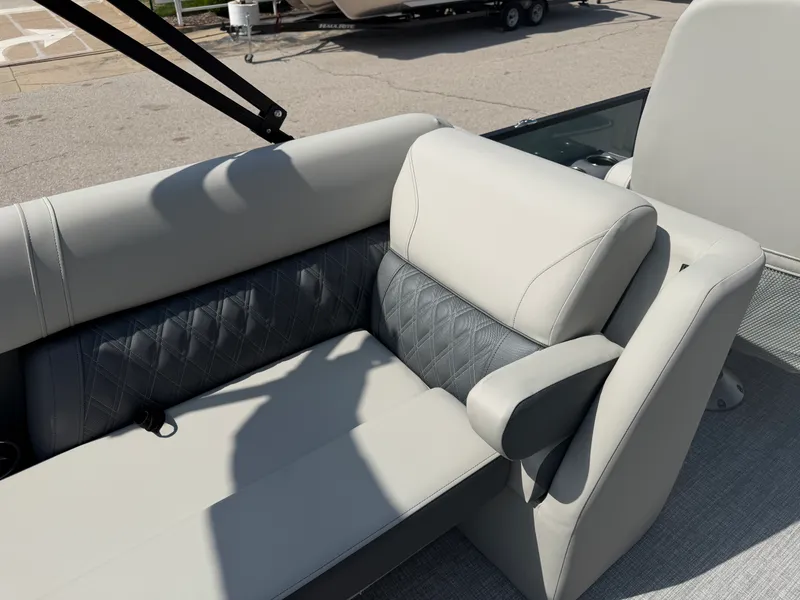 Slide: The Image of Harris Cruiser 250 2026 - 28