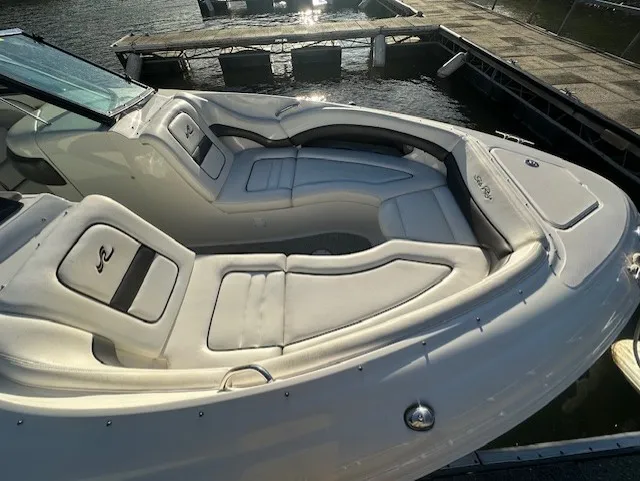 Slide: The Image of Sea Ray 290 Select EX 2005 - 11