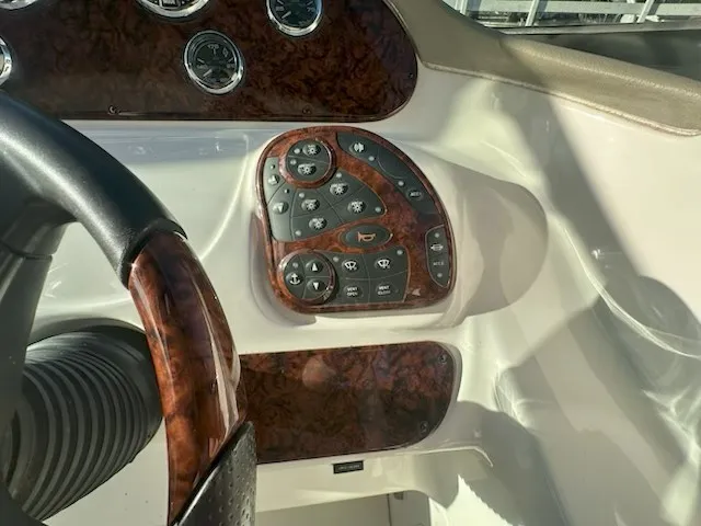 Slide: The Image of Sea Ray 290 Select EX 2005 - 9