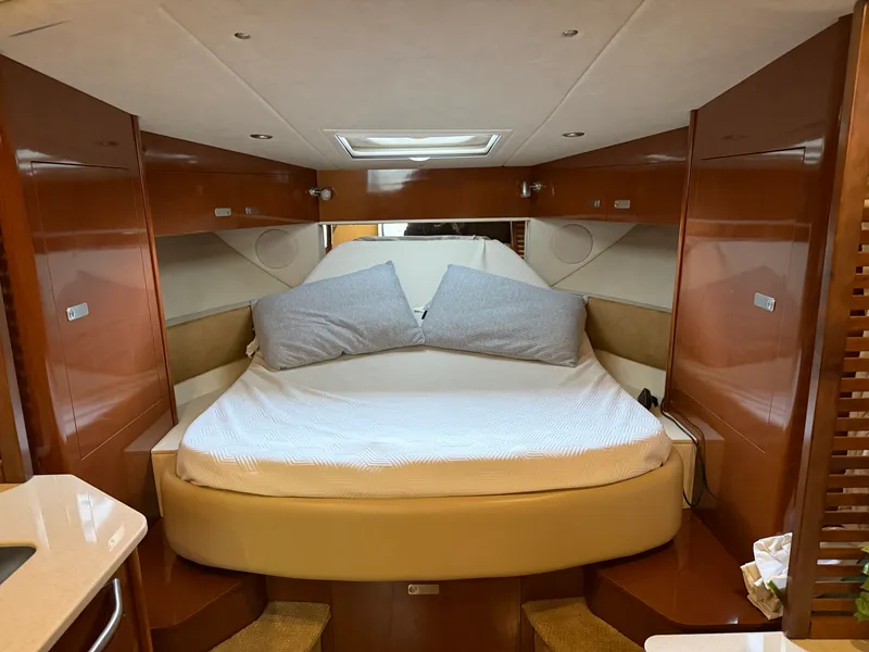 Slide: The Image of Sea Ray 370 SUNDANCER 2010 - 20