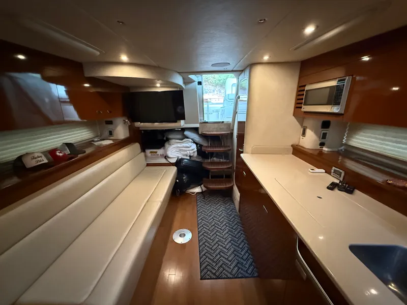 Slide: The Image of Sea Ray 370 SUNDANCER 2010 - 24