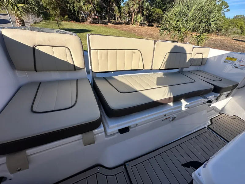 Slide: The Image of Yamaha 255 FSH Sport H 2024 - 11