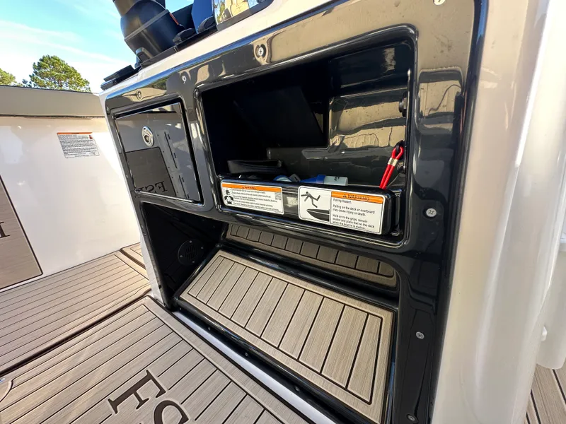 Slide: The Image of Yamaha 255 FSH Sport H 2024 - 17