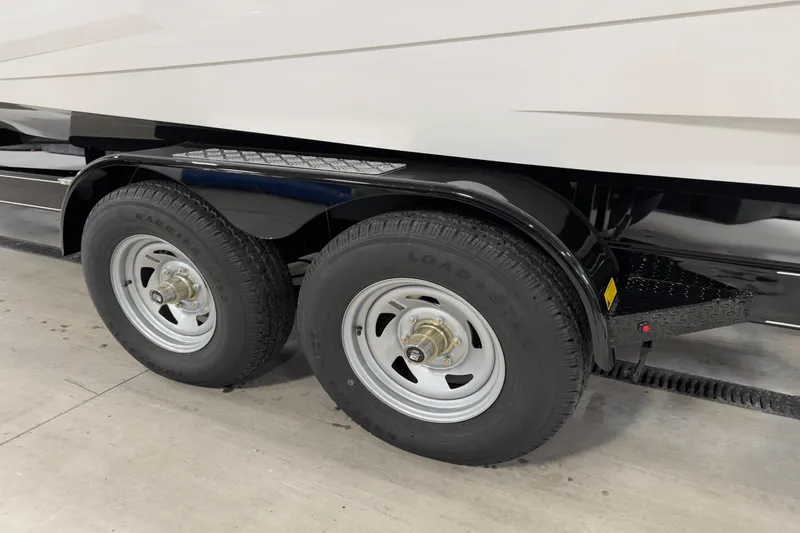 Slide: The Image of Nautique Super Air Nautique GS22 2025 - 126