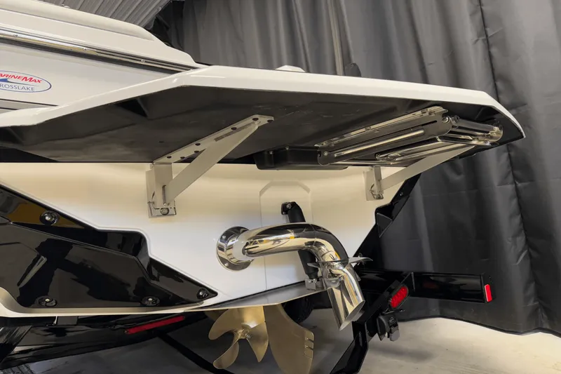 Slide: The Image of Nautique Super Air Nautique GS22 2025 - 27