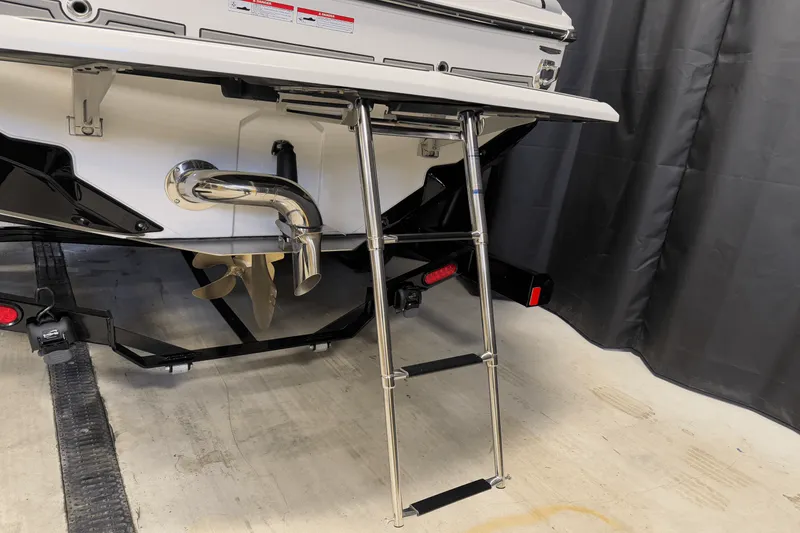 Slide: The Image of Nautique Super Air Nautique GS22 2025 - 28