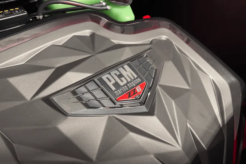 Slide: The Image of Nautique Super Air Nautique GS22 2025 - 42