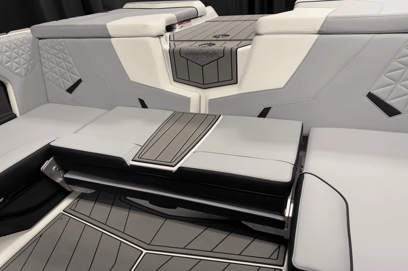 Slide: The Image of Nautique Super Air Nautique GS22 2025 - 46