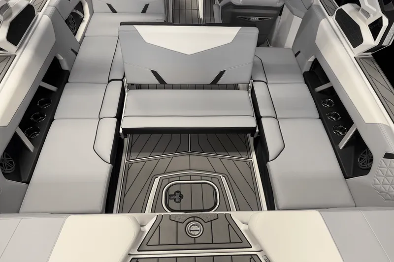 Slide: The Image of Nautique Super Air Nautique GS22 2025 - 47