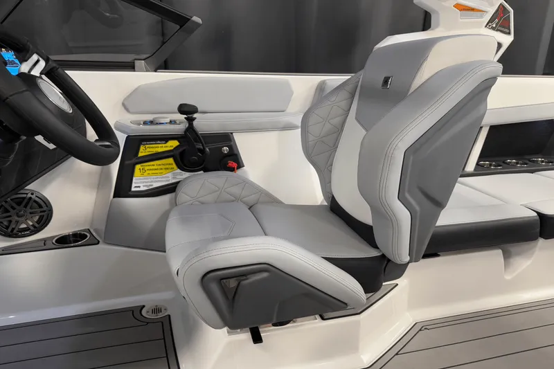 Slide: The Image of Nautique Super Air Nautique GS22 2025 - 87