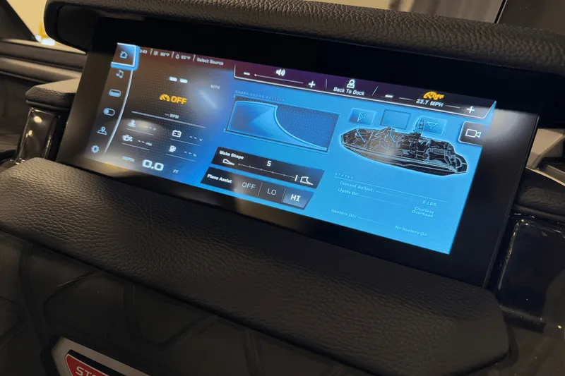 Slide: The Image of Nautique Super Air Nautique GS22 2025 - 97