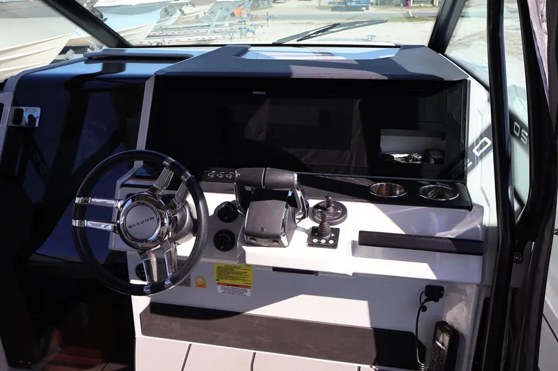 Slide: The Image of Saxdor 320 GTO 2023 - 102