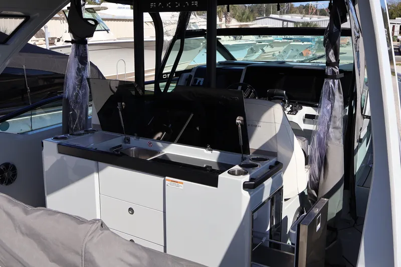 Slide: The Image of Saxdor 320 GTO 2023 - 103