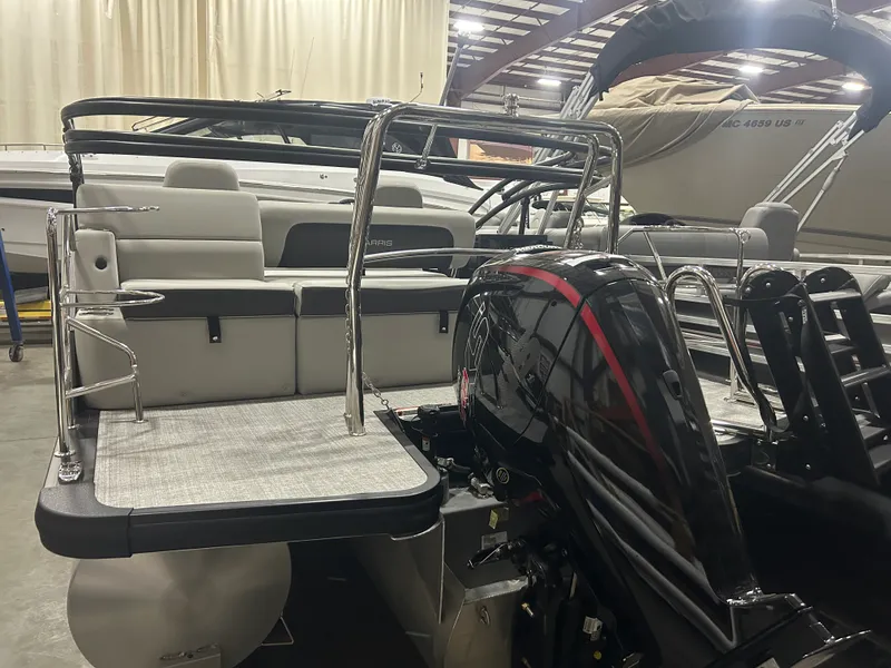 Slide: The Image of Harris 210 Cruiser 2025 - 4