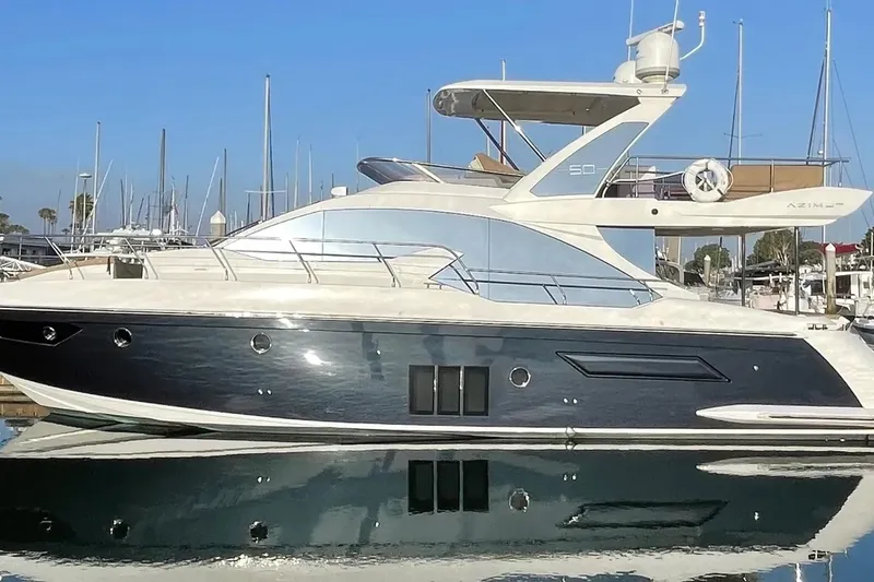 Slide: The Image of Azimut 50 FLY 2015 - 0