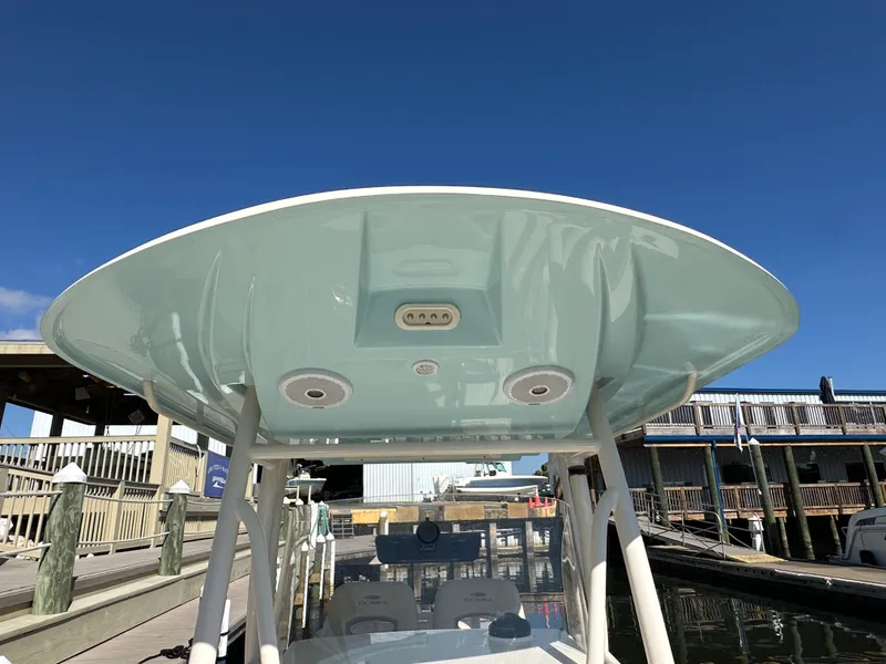 Slide: The Image of Cobia 261 CENTER CONSOLE 2018 - 26