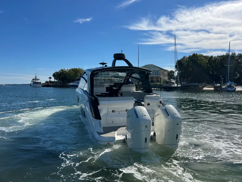 Slide: The Image of Sea Ray Sundancer 370 Outboard 2026 - 2