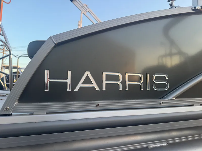 Slide: The Image of Harris Cruiser 250 2026 - 12