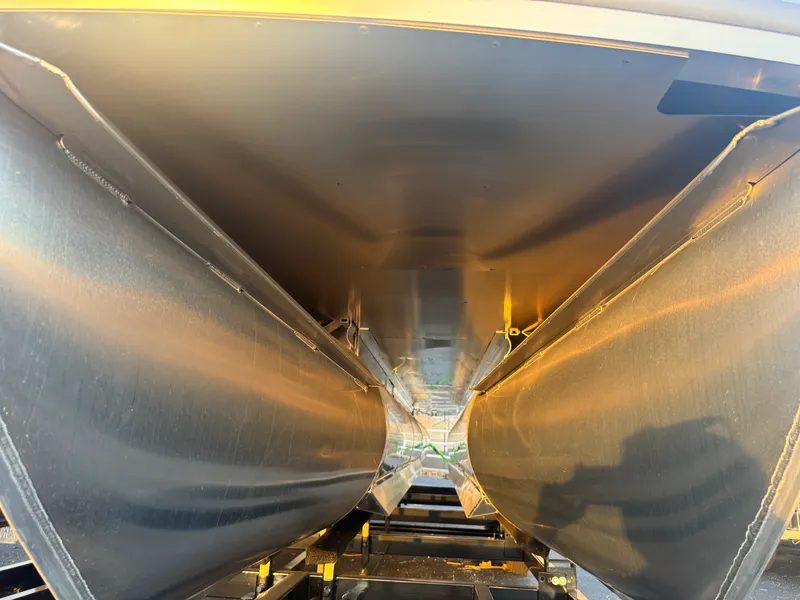 Slide: The Image of Harris Cruiser 250 2026 - 14