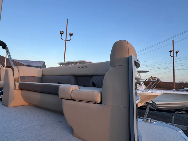 Slide: The Image of Harris Cruiser 250 2026 - 33