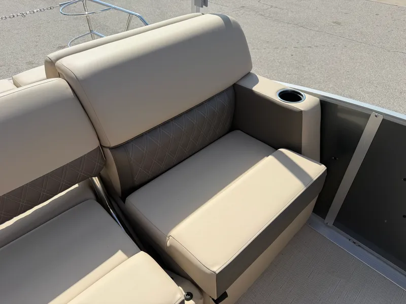 Slide: The Image of Harris Cruiser 250 2026 - 70