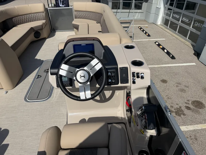 Slide: The Image of Harris Cruiser 250 2026 - 15