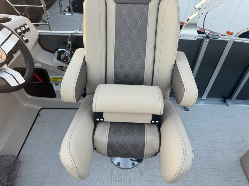 Slide: The Image of Harris Cruiser 250 2026 - 42