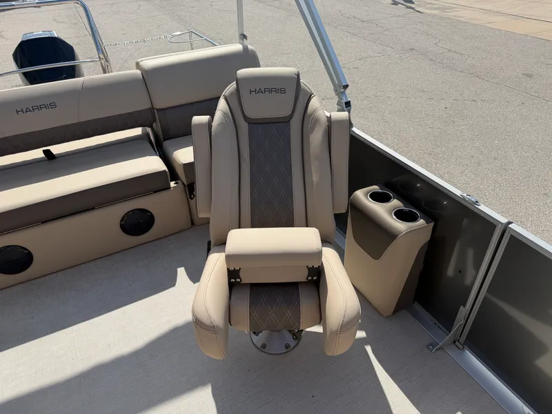 Slide: The Image of Harris Cruiser 250 2026 - 77