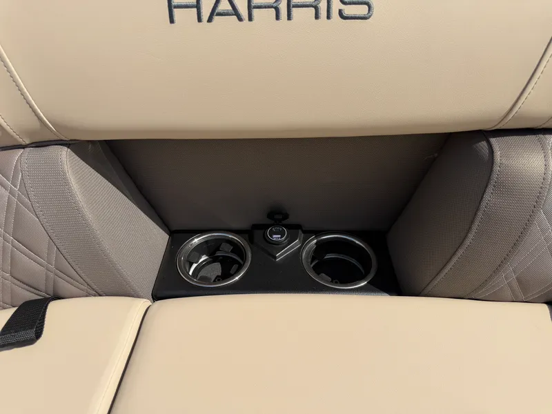 Slide: The Image of Harris Cruiser 250 2026 - 100