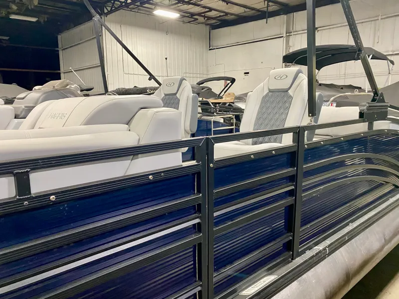 Slide: The Image of Harris 230 SOLSTICE 2021 - 1