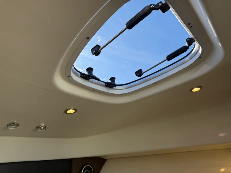 Slide: The Image of Boston Whaler 285 Conquest 2026 - 23