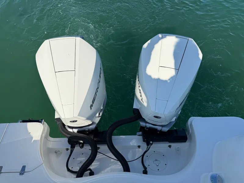 Slide: The Image of Boston Whaler 285 Conquest 2026 - 8