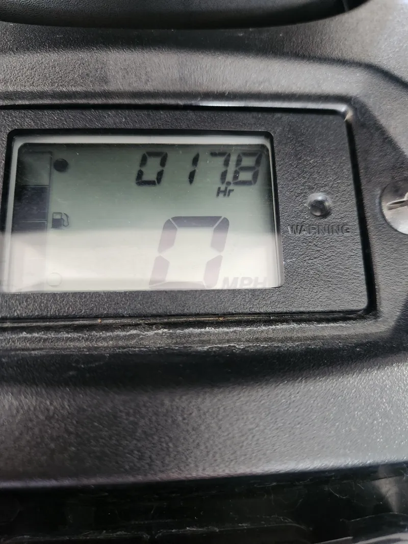 Slide: The Image of Yamaha EX Sport 2021 - 4