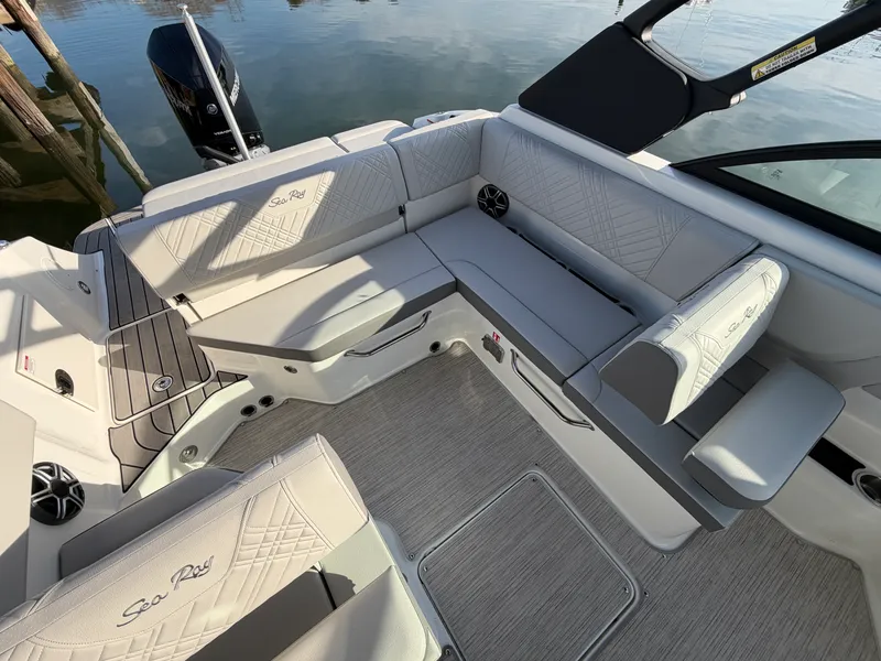 Slide: The Image of Sea Ray SDX 230 Outboard 2026 - 12