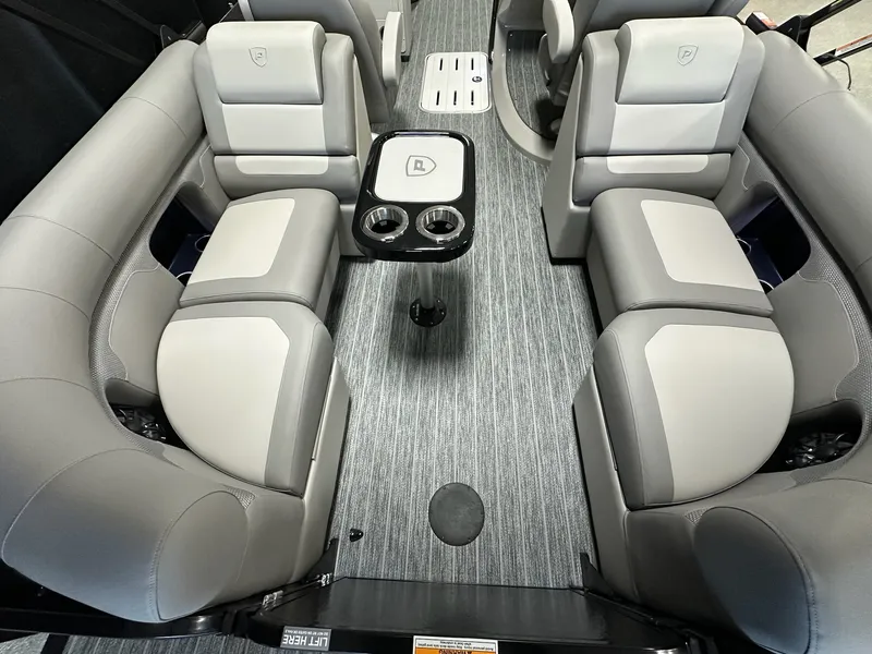 Slide: The Image of Premier 210 SUNSATION 2026 - 14