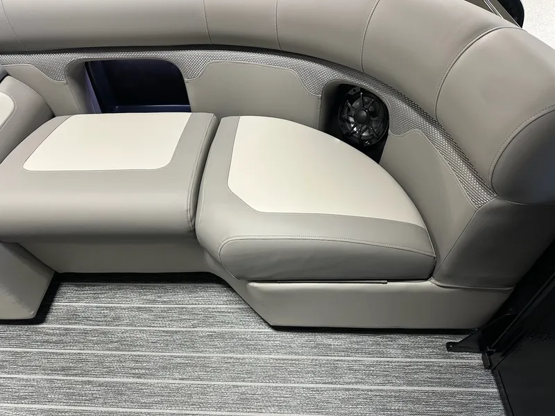 Slide: The Image of Premier 210 SUNSATION 2026 - 23