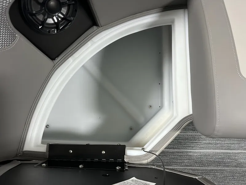 Slide: The Image of Premier 210 SUNSATION 2026 - 55