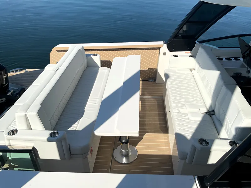 Slide: The Image of Saxdor 320 GTO 2026 - 24