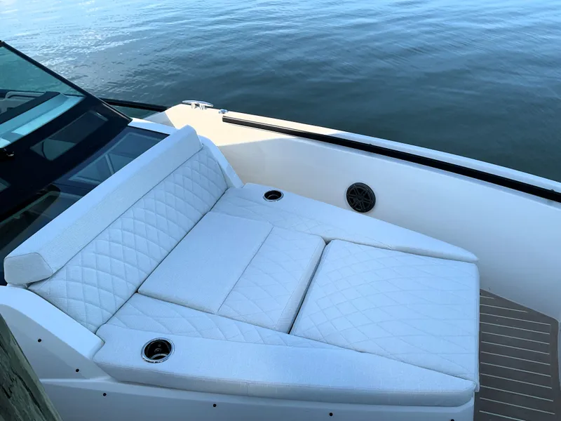 Slide: The Image of Saxdor 320 GTO 2026 - 42